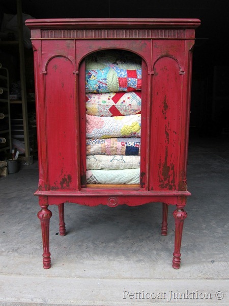chippy-red-milk-paint-diy
