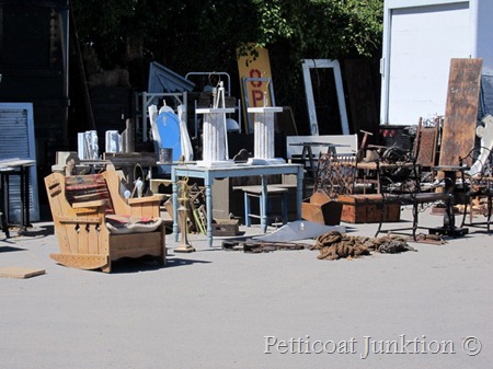 Nashville Flea Market shopping, Petticoat Junktion