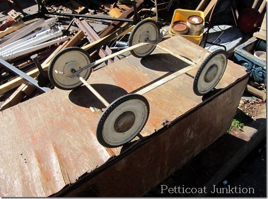 vintage-wheels-junk-shopping