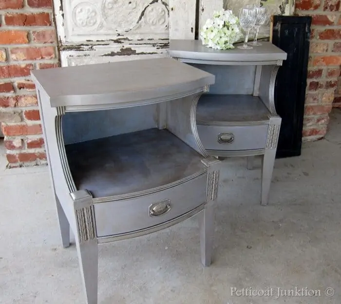 How to apply silver metallic paint with antiquing glaze? - Craftionary