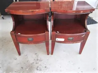 pair of vintage nightstands for paint makeover