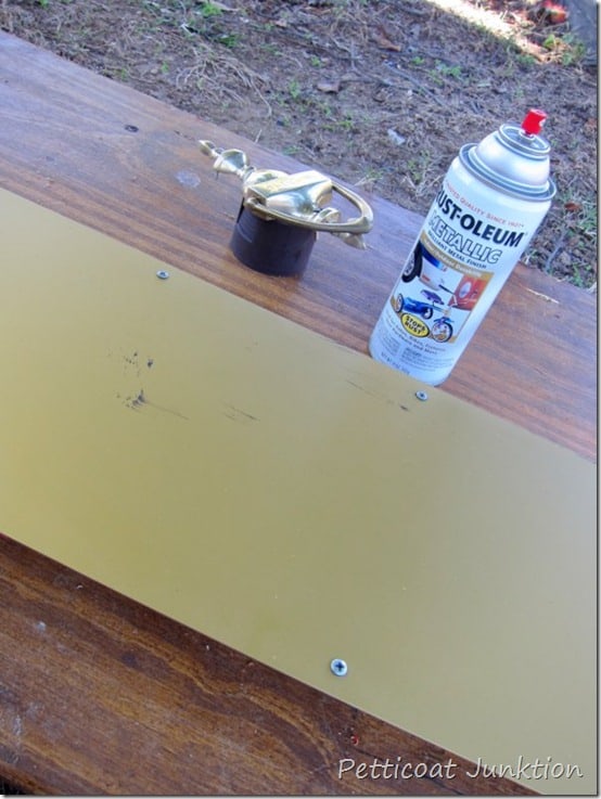 Spray Painting brass hardware, Petticoat Junktion