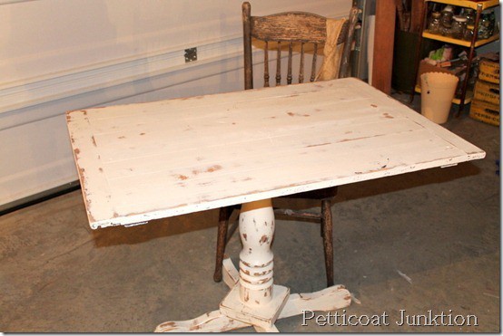 White Shabby Table, Petticoat Junktion