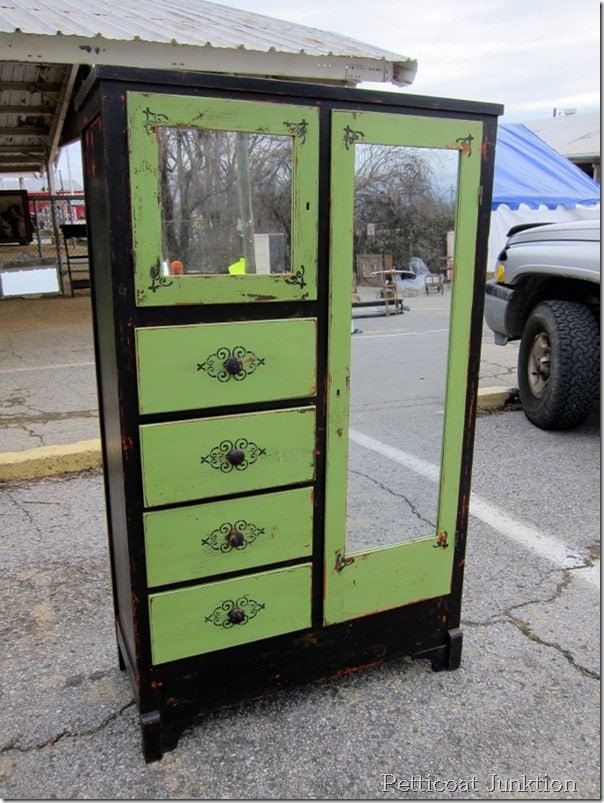 painted-furniture-ideas-Nashville-Flea-Market