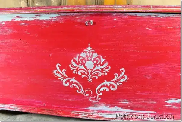 How to distress furniture with Vaseline Petticoat Junktion