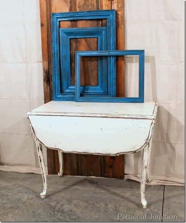 White Chalk Paint Table Is A Nashville Flea Market Find   IMG 3253 Thumb 