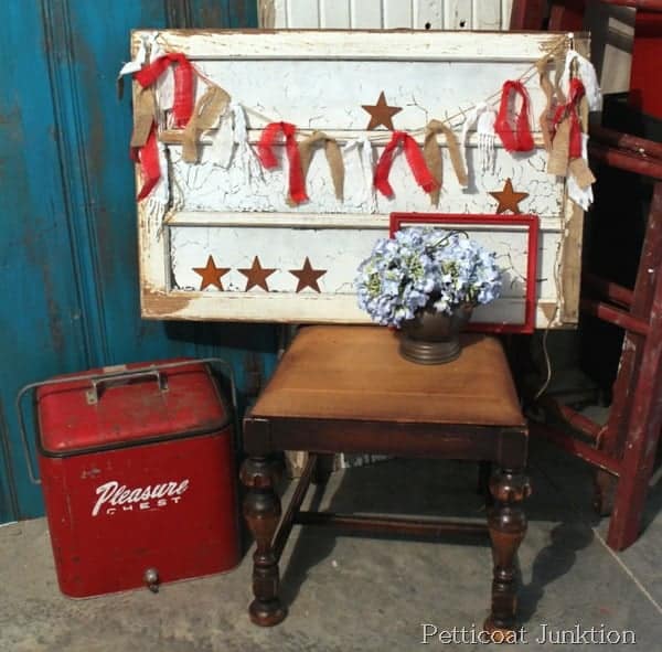 Colorful display, Petticoat Junktion