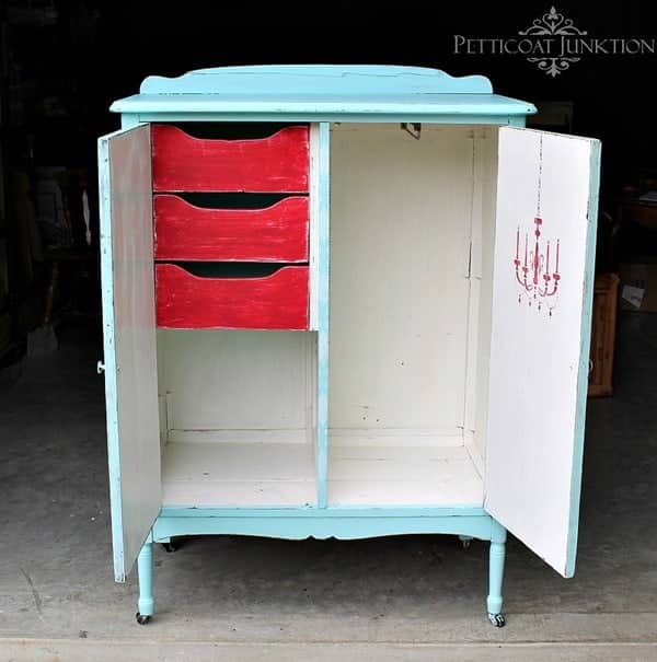 stenciled-turquoise-wardrobe