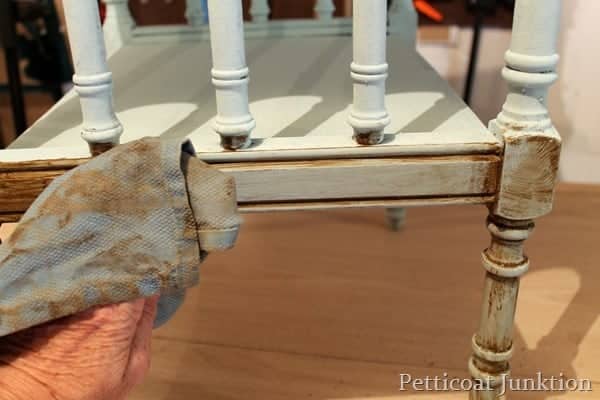 how to antique painted furniture