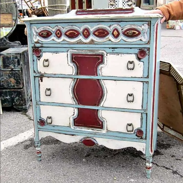 Nashville Flea Market Furniture Finds