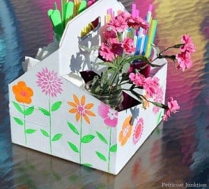 easy-picnic-caddy-craft-petticoat-junktion.jpg