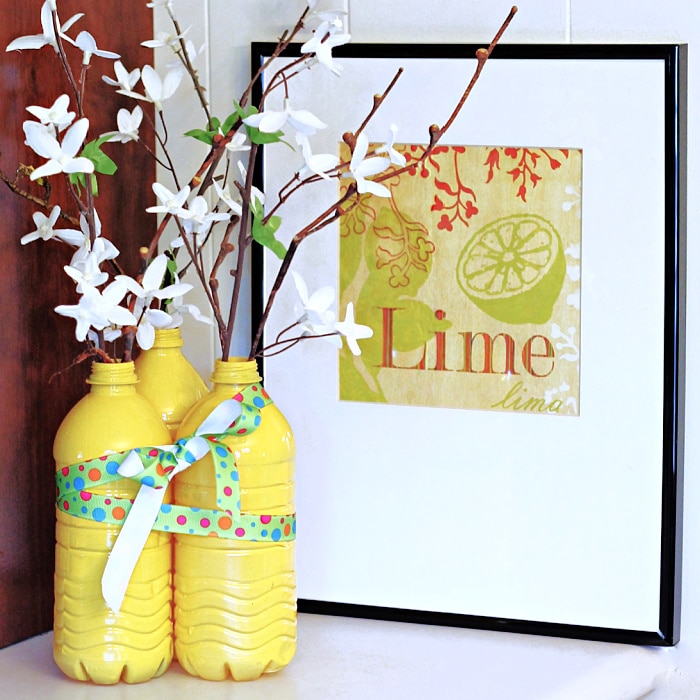 DIY water bottle vases