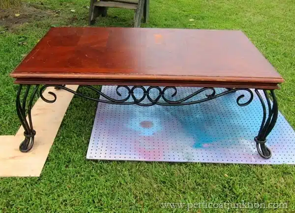 coffee table paint project Petticoat Junktion