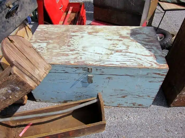 old green tool box