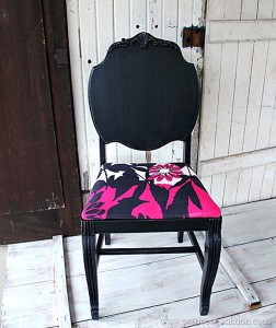 painted-chair-screams-drama-queen-Petticoat-Junktion-furniture-makeover.jpg