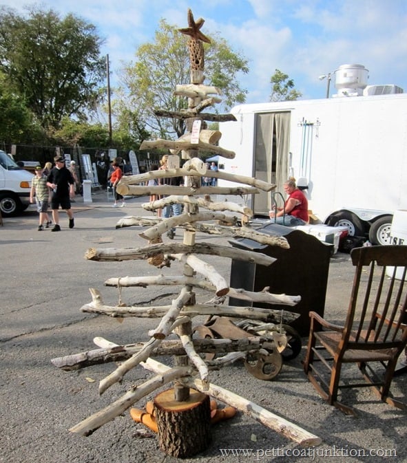 Woodsy DIY Christmas Tree Nashville Flea Market Petticoat Junktion