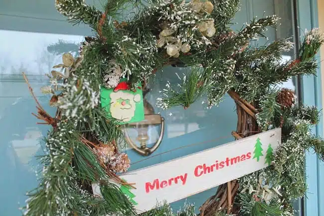 Christmas wreath welcome home tour Petticoat Junktion