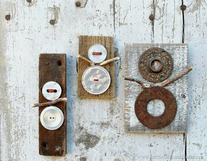 cute button crafts using reclaimed wood and buttons