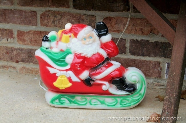 vintage lighted Santa and Sleigh Welcome Home Tour Petticoat Junktion