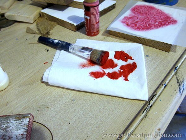 dry brush stenciling Petticoat Junktion