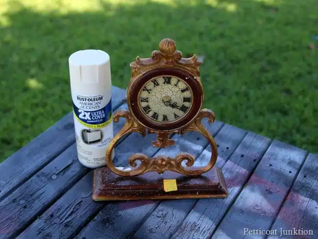 clock makeover Petticoat Junktion spray paint project