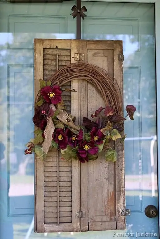 DIY Shutter Wreath Craft Idea