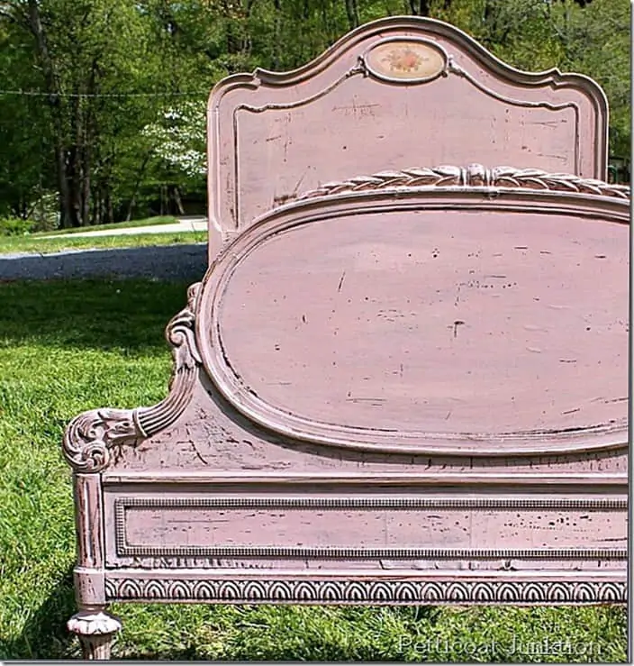 Miss Mustard Seed's Antiquing Wax - A Picture Frame Makeover - I Restore  Stuff