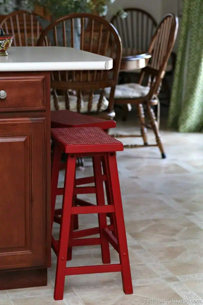Why I Painted My Bar Stools FolkArt Home Decor Imperial Red Petticoat Junktion Plaid Creators project