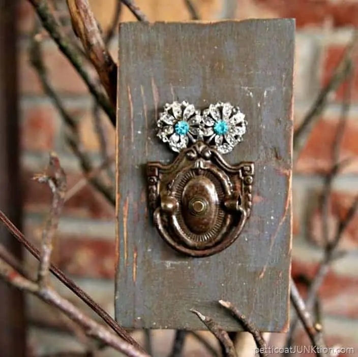 5 Minute DIY Vintage Jewelry Magnets - Petticoat Junktion