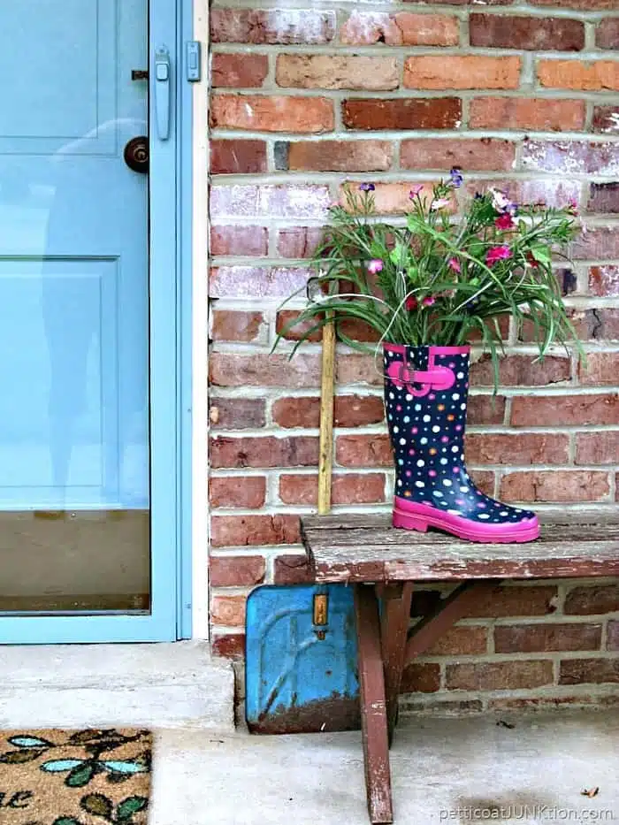 rain boot flower display Petticoat Junktion
