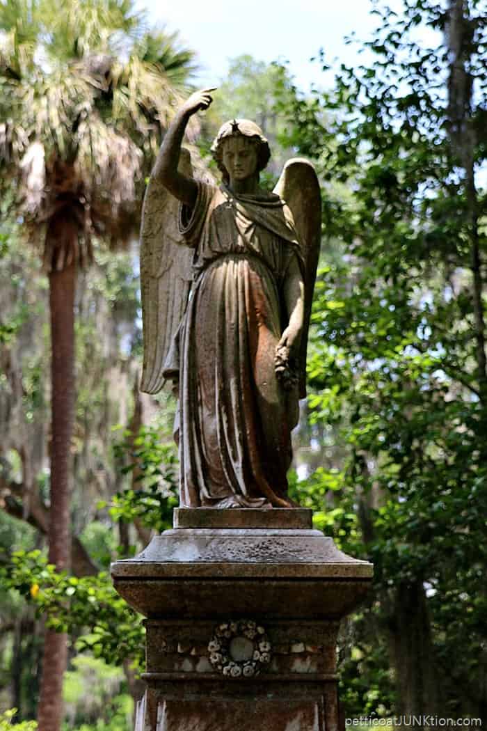 Bonaventure Cemetery Savannah Georgia Angel Statue