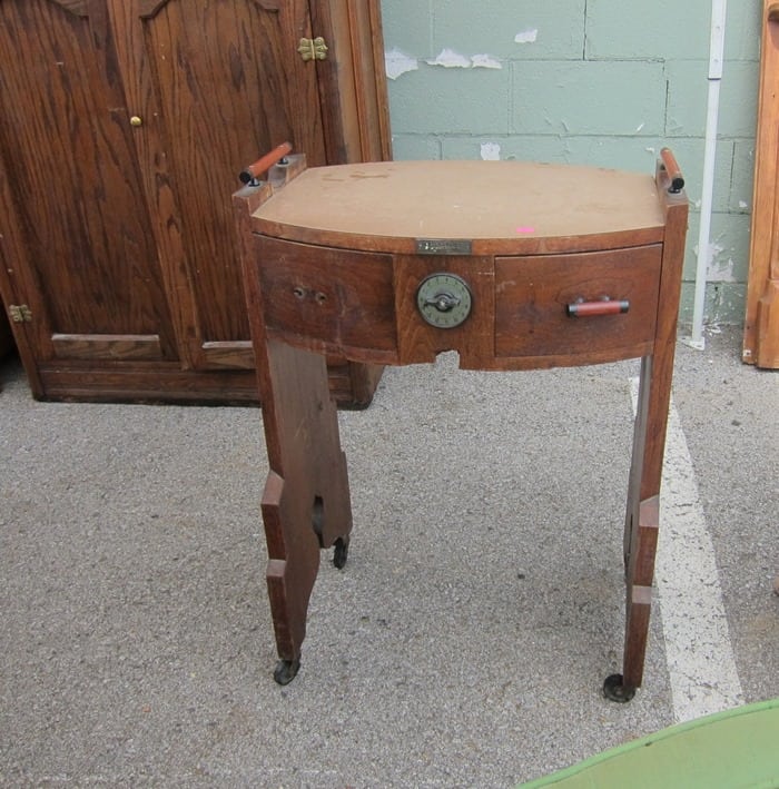 I Think I Bought A Vintage Manicure Table Petticoat Junktion