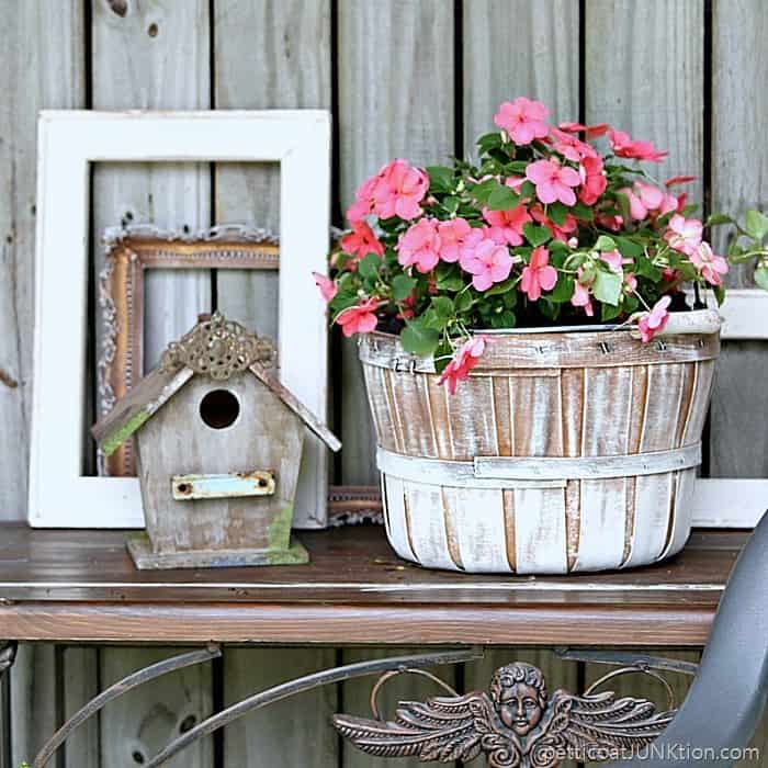 farmhouse decor Petticoat Junktion flower basket 2