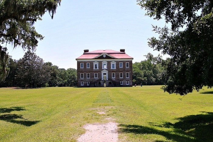 Drayton Hall view from the river side