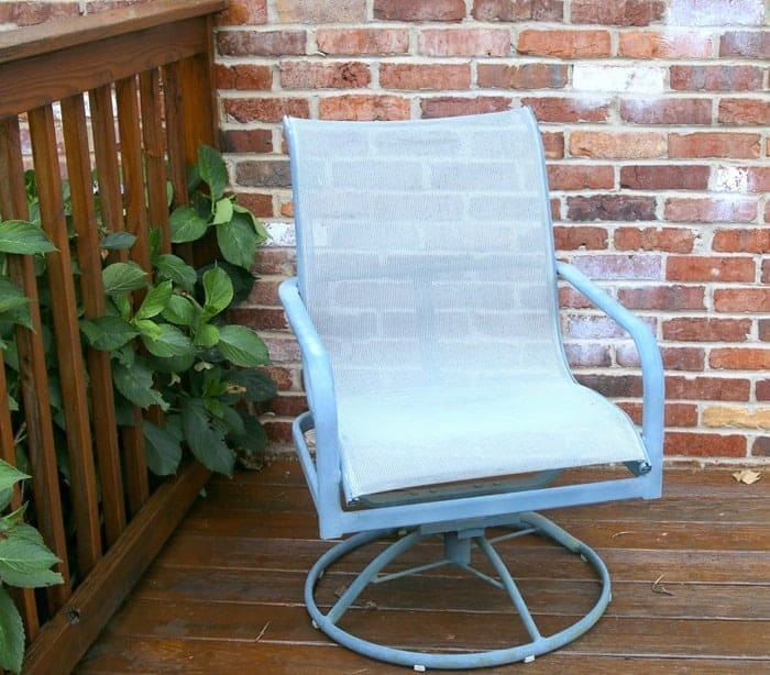 The Easy Way To Paint Metal Patio Furniture Petticoat Junktion