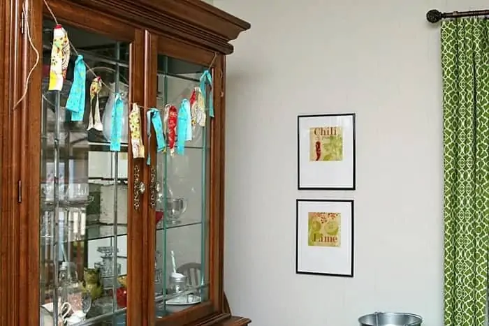 How To Make A Fabric Garland