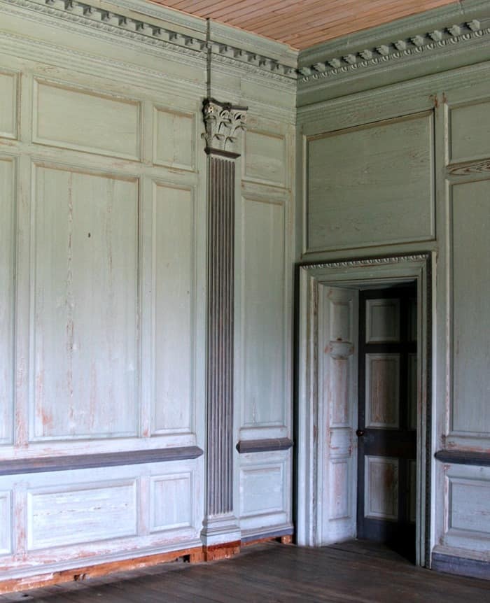 architectural detail Drayton Hall