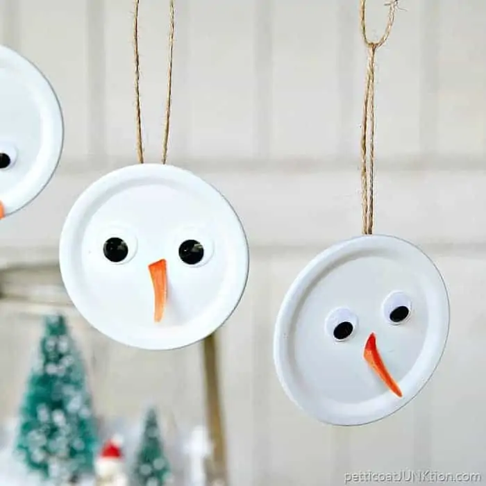 Upcycled Craft: Snowman Christmas Ornament Made From Mason Jar Lids