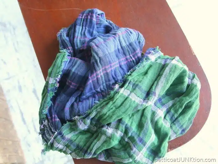 Goodwill scarf for 99 cents Petticoat Junktion thrift store decor project