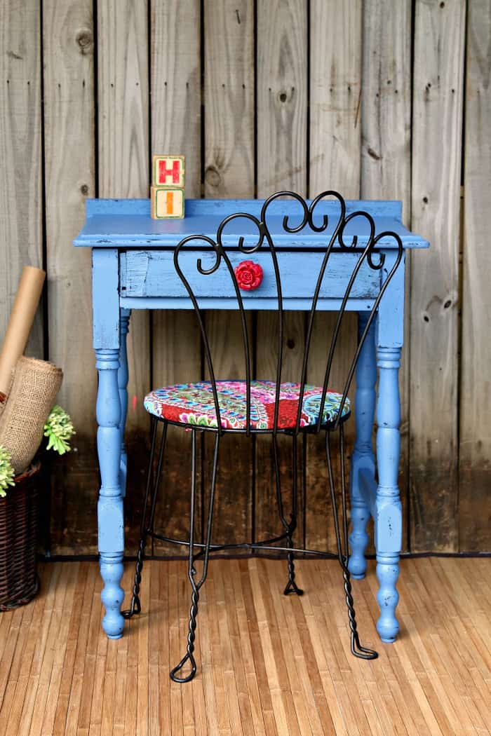 How to paint vintage furniture