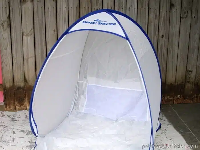 Homeright small spray shelter for spray paint projects