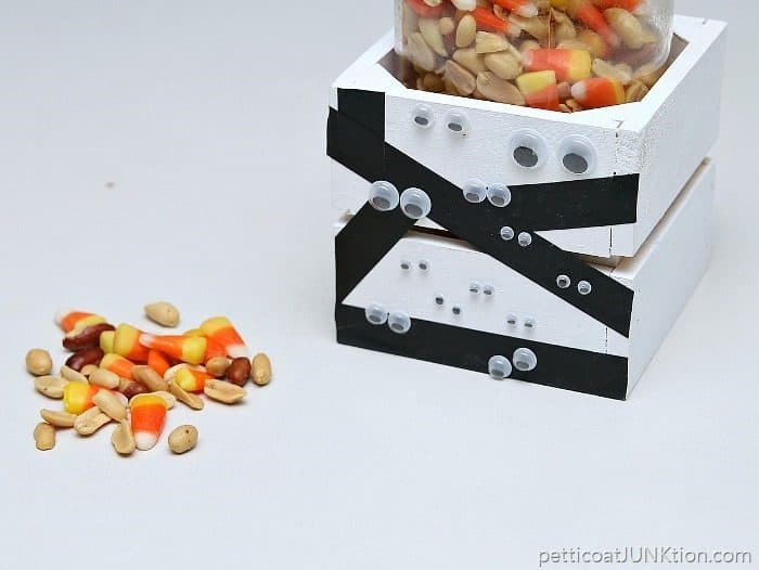 DIY Halloween treat crate with mason jar