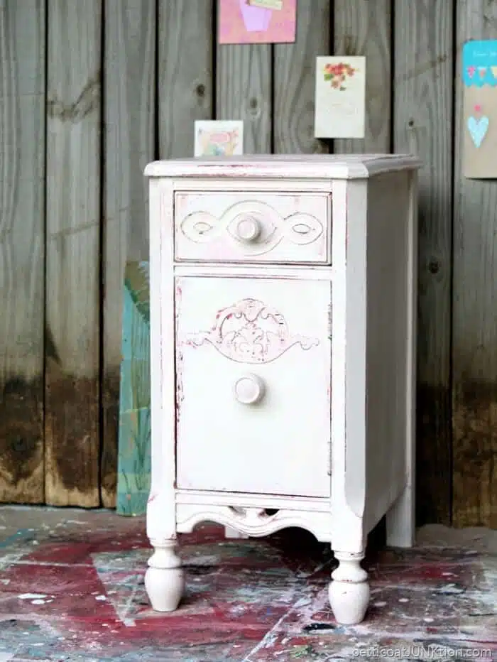 Vaseline layered paint tutorial for furniture