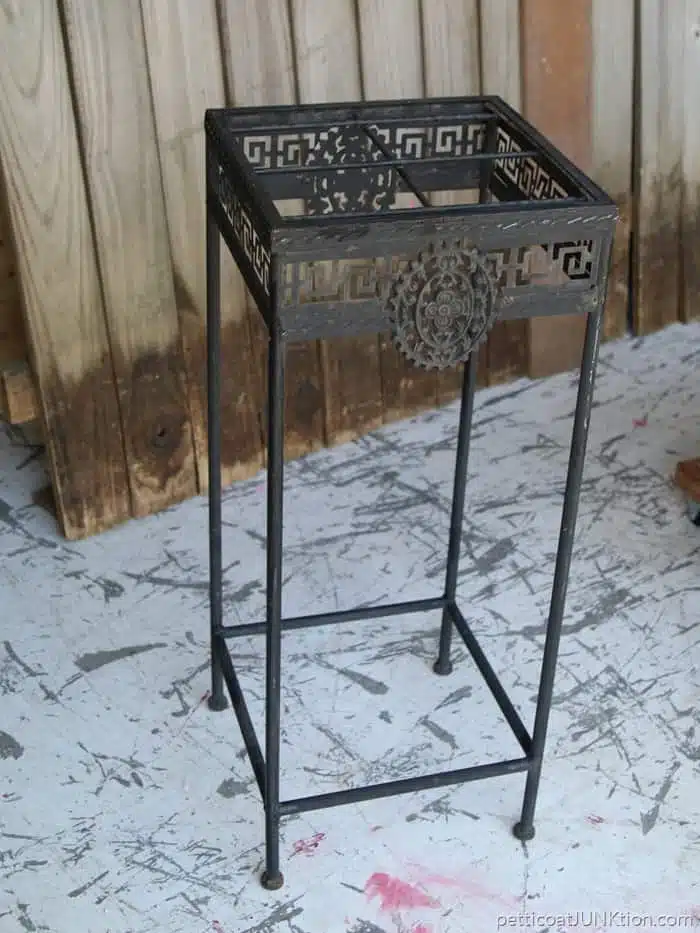 decorative metal table base