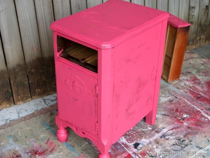 Behr Sample Oops paint for 50 cents pink coral color