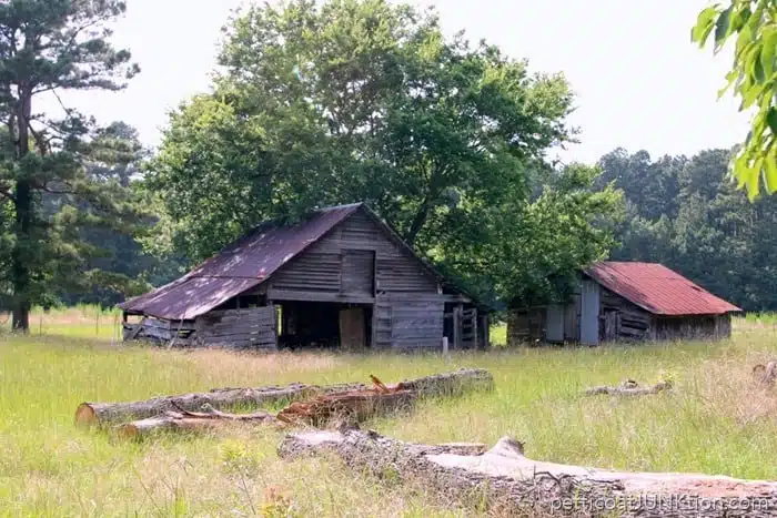 Grandfathers barn in Arkansas