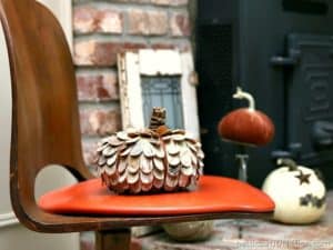 Pumpkin-Mantel-and-Hearth-Decorations.jpg