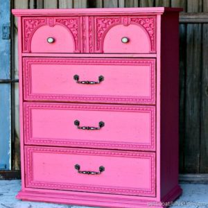 Fake-A-Distressed-Layered-Paint-Look-On-MDF-Furniture_thumb.jpg