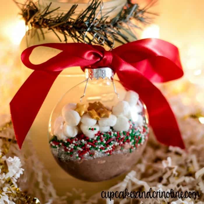 Hot-Cocoa-Mix-Ornaments-www.cupcakesandcrinoline.com_