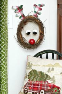 Rudolph-The-Red-Nosed-Reindeer-Christmas-Wreath_thumb.jpg